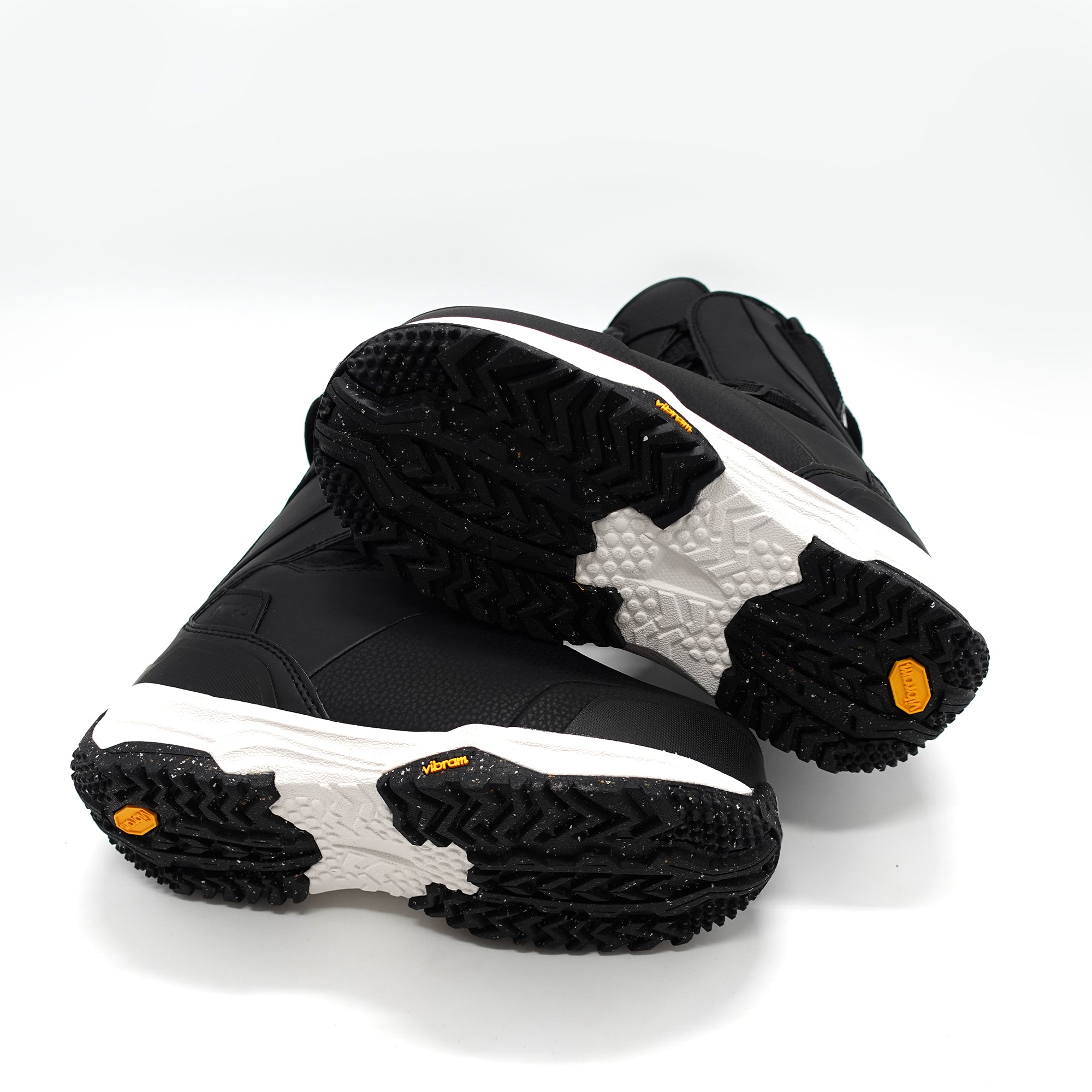 Boys Black "VENTURE PRO" Snow Shoes