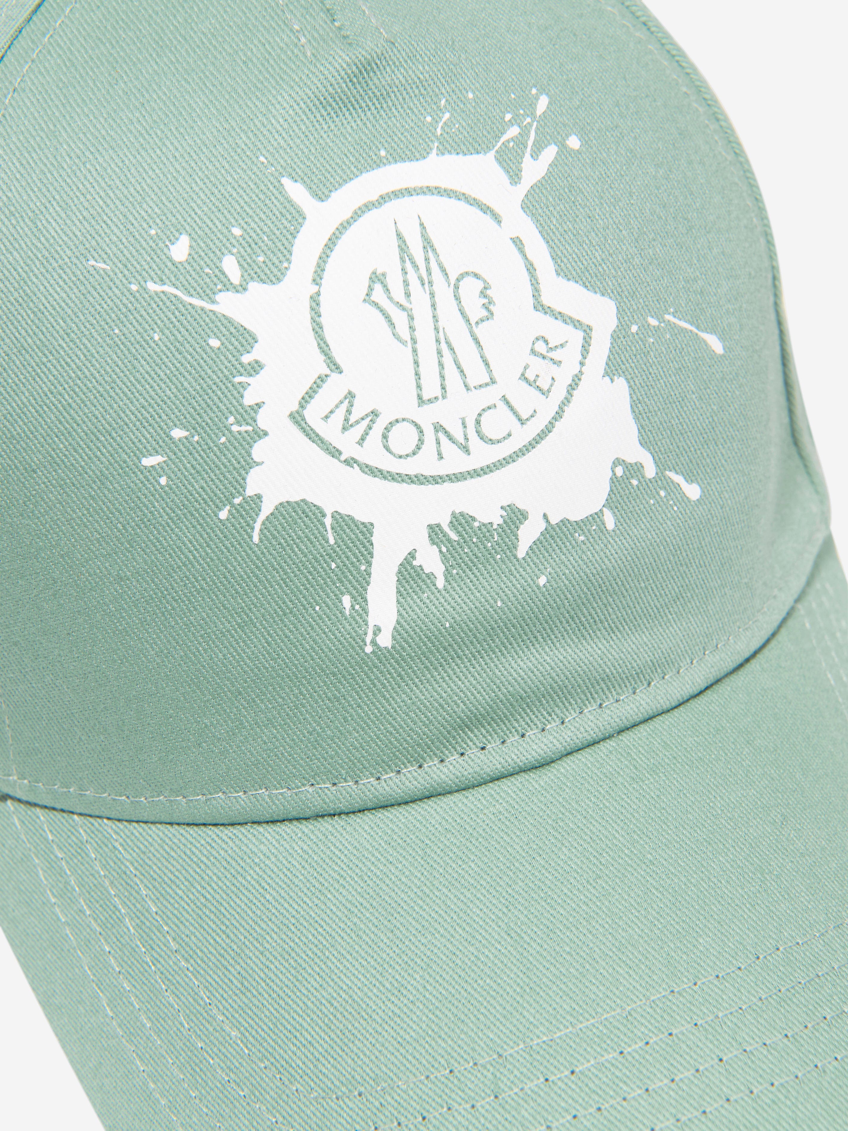 Moncler Enfant Girls Logo Cap in Green