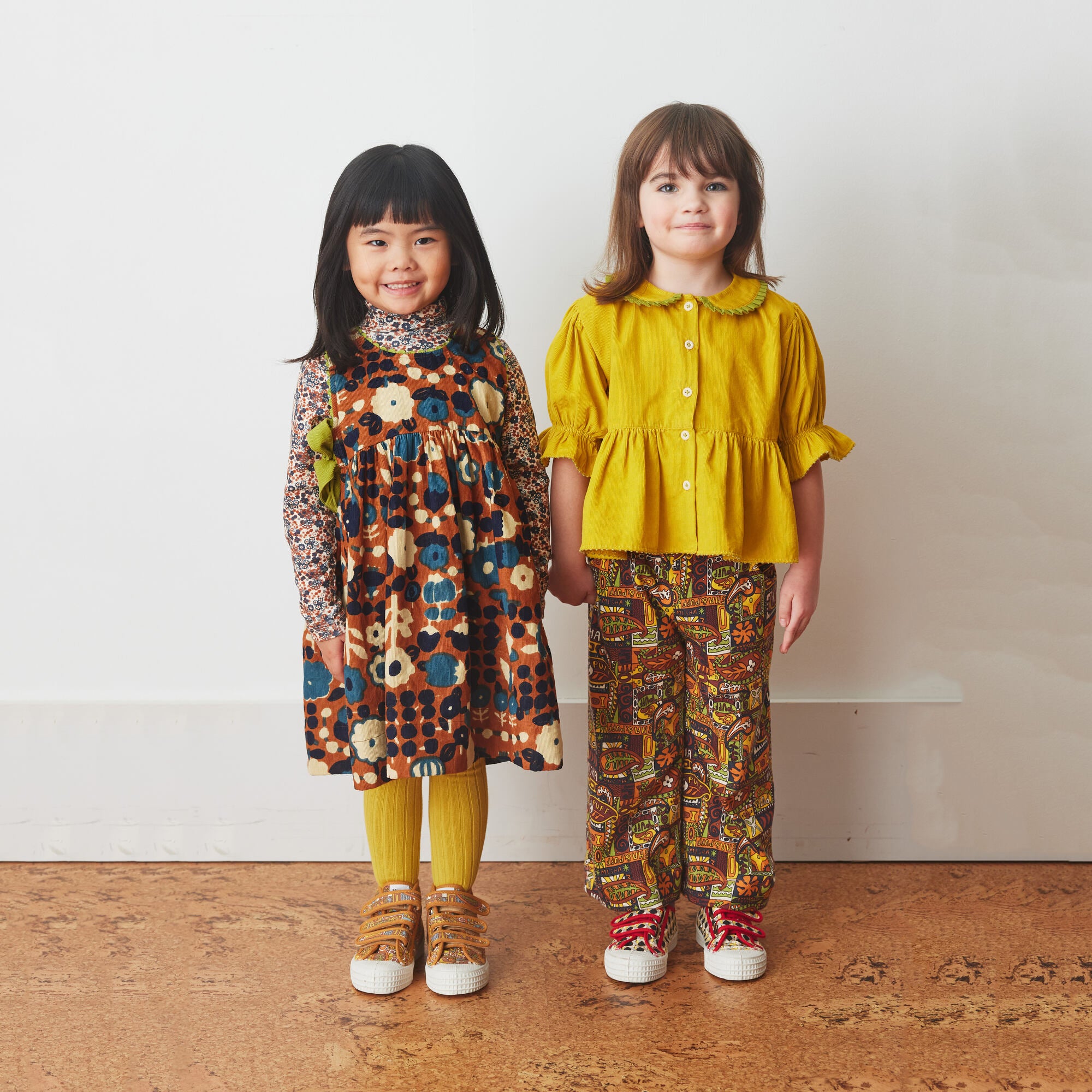 Boys & Girls Brown Printed Cotton Trousers