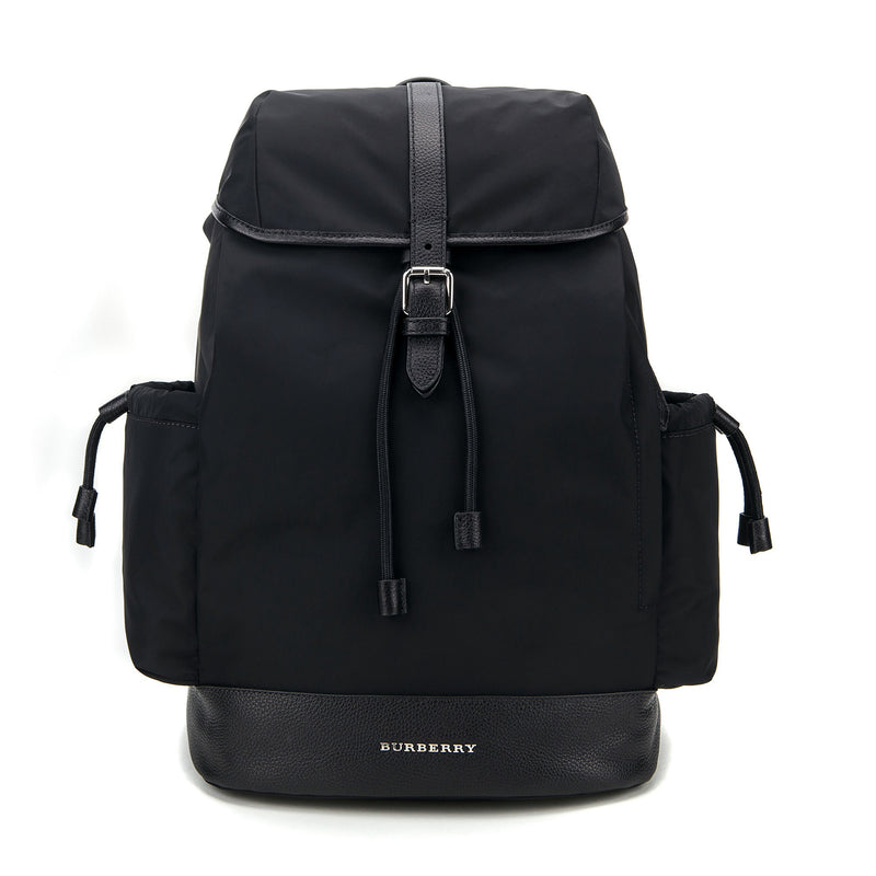 Burberry shop changing backpack